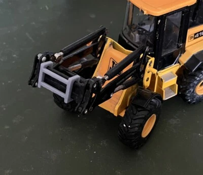 Industrial Glue On Headstock For Britains Farm 1/32 Toys Scratchbuild 2 Pack - Image 1 of 3