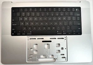 ✅APPLE MACBOOK PRO 16" 2021 A2485 TECLADO REPOSAMANOS ESTUCHE SUPERIOR PLATEADO✅ - Imagen 1 de 5