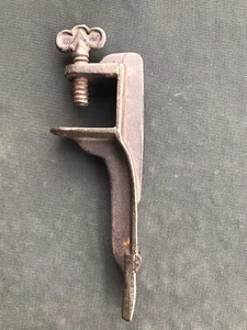 Antique Cast Iron Primitive Clamping Tool from early 1900’s - Picture 1 of 10