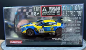 Carrera Aston Martin V12 Vantage GT3 Motorsport Slotcar Maßstab 1:32 = - Bild 1 von 7