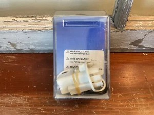 Turn Signal Light Socket Standard S-49 New In Package - Foto 1 di 5