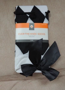 Adult Size One Size Fits Most Black/White Halloween * OVER THE KNEE * Socks NWT - Picture 1 of 2