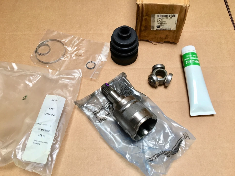 Left Front Drive Shaft CV Joint Opel Agila (B) 93196484 - Image 1 of 2