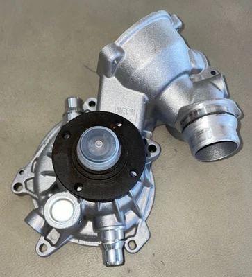 Hepu Eng. Water Pump - P483 / 11-51-7-586-780 -For BMW 745i, 745Li, 760Li & 760i - Image 1 of 4