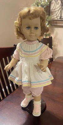 Muñeca Cathy charladora Mattel años 60 cara suave paja rubia ojos azules no habla de colección Foto 1 de 4