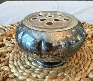 Versilberte Blumenfrosch Primel E. P. Kupfer 618 Vintage Knospenschalen Vasen - Bild 1 von 8