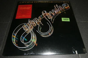 CAPTAIN & TENNILLE'S Greatest Hits LP ORIGINAL 1977 US PRESS with POSTER SEALED! - Picture 1 of 2