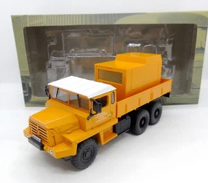 GC3741 IXO / BERLIET GBC MT8 PONTS ET CHAUSSEES COMPRESSEUR AUTUN 71 1/43 - Picture 1 of 4