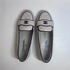 Chanel Women’s Moccasin Loafers 36.5 Preppy Quiet Luxury Designer Fall - Picture 1 of 12