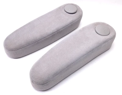 2001-2007 Toyota Highlander LT Grey Front Driver Passenger Seat Arm rest PAIR - Image 1 of 4