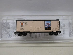 ESCALA Z ~MICRO TRENES # 14922-2~ SMOKEY BEAR 40' VAGÓN DE CAJA # 1944 - Imagen 1 de 4
