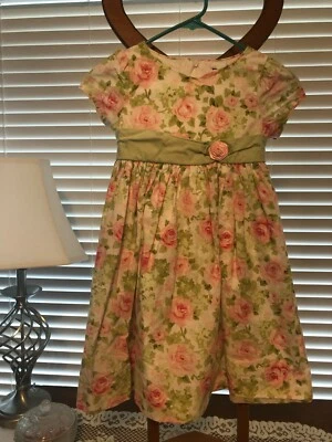 Heartstrings Little Girls Pink & Green Flowered Dress Size 5 - Image 1 of 4