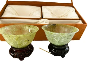 ANTIQUE VINTAGE PAIR NATURAL SPINACH JADE RICE BOWLS ASIAN IN BOX WITH STANDS - Picture 1 of 16