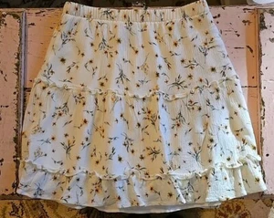 EUC Paper Crane Women Skirt Mini White Cottage Core Sunflower Print Junior Sz S - Picture 1 of 6
