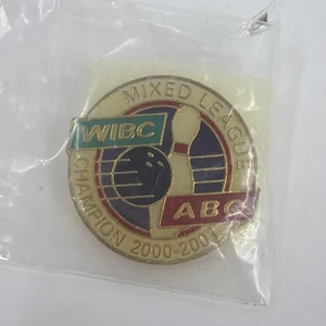 Mixed League Champion 2000-2001 WIBC ABC Bowling Gold Tone Lapel Pin NEW - Picture 1 of 2