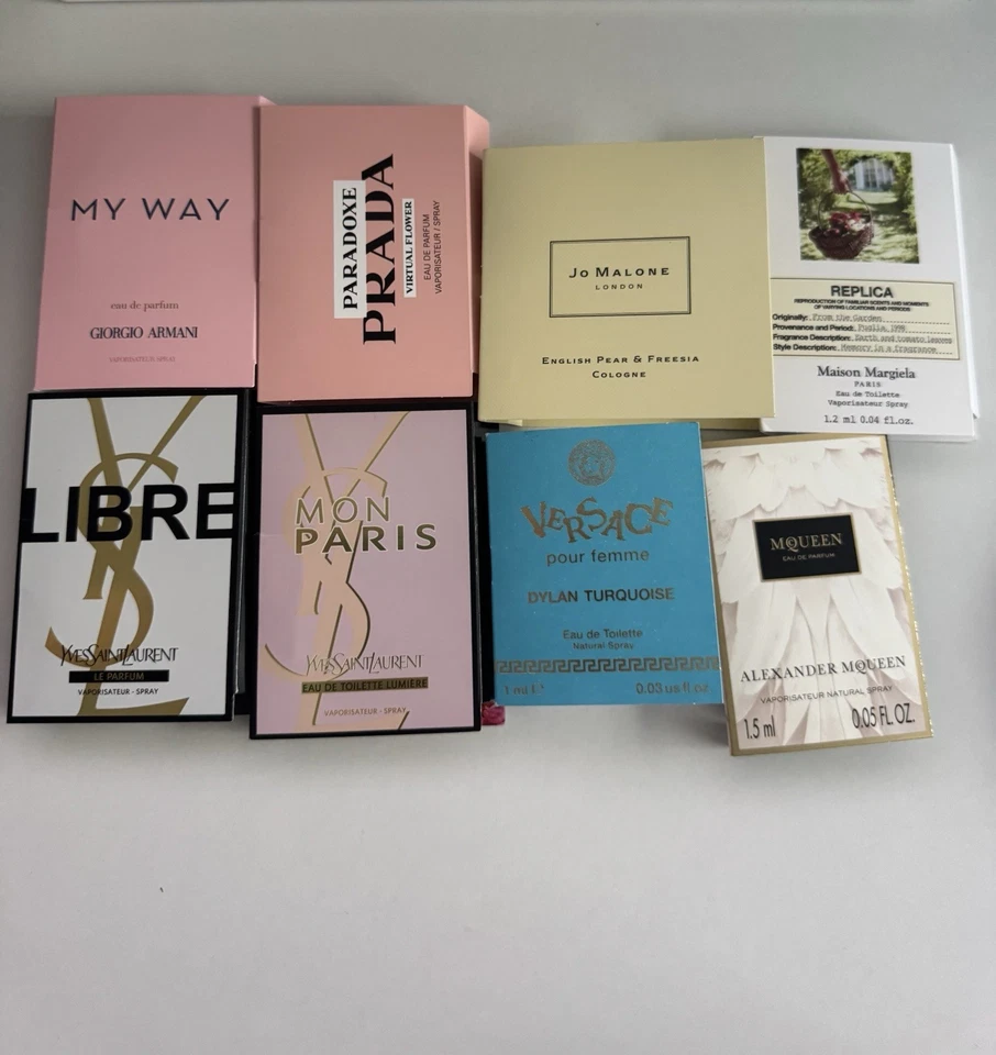 Lote de 8 MUESTRAS DE PERFUMES DE MUJER DE DISEÑO DE ALTA GAMA COMO SE MUESTRA Nuevo en tarjetas Foto 1 de 1