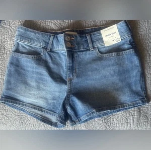 NWT Abercrombie Kids Mid Rise Shortie Short - Picture 1 of 4