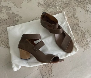 CYDWOQ Heels Leather Wood Heel Handmade Size 40 US Size 10 NWOB - Picture 1 of 5