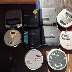 10x Panasonic RCA Aiwa Insignia Fisher Lenox Sony Sanyo CD Players Untested - Picture 1 of 8
