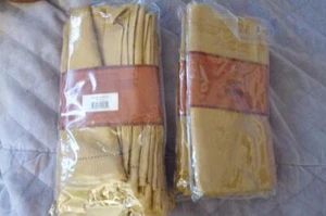 NIP 8 hemstitch polyester napkins Pumpkin beige 17x17" from Linen n Things - Picture 1 of 3