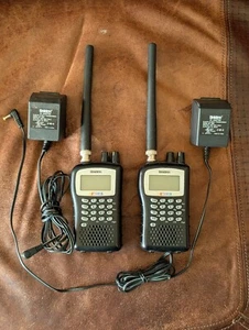 Pair of Uniden Nascar Scanner/Radio BC92XLT with AC adapters - Zdjęcie 1 z 2