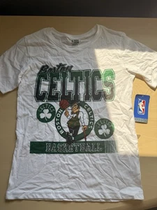 Camiseta blanca NBA Baloncesto Boston Celtics Niños Talla Pequeña Nueva con Etiquetas - Imagen 1 de 3