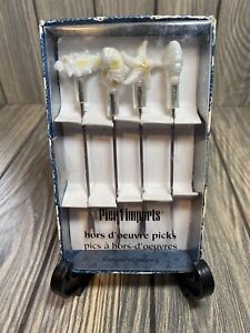 Pier 1 Imports Exclusive Cream Colored Seashell Hors D'oeuvre Picks (4)