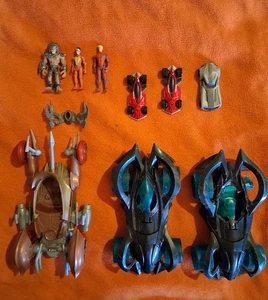 Battleforce Five Hot Wheels Lot - Cars, Accessories, Figurines - Picture 1 of 24