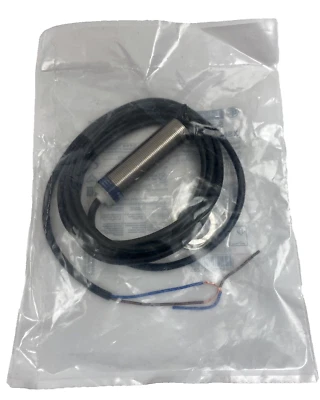 TELEMECANIQUE SENSORS XS618B1MAL2 INDUCVTIVE PROXIMITY SWITCH - Image 1 of 4