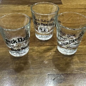Jack Daniels Shot Glass Set Of 3 Old No. 7 Brand Clear Tennessee Whiskey Lot - Picture 1 of 8
