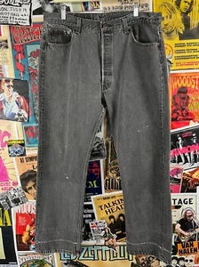 Jeans Denim Vintage Anni '90 Sbiaditi Nero Made in USA Levi's da Uomo 37x29 Grunge - Foto 1 di 12