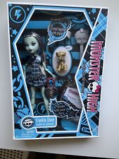 FRANKIE STEIN Monster High Doll FIRST WAVE 2009 Mattel NRFB NEW