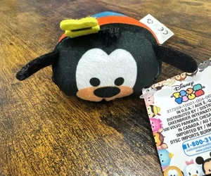 Disney Tsum Tsum Plush Goofy Mini Collectible Toys Plush NEW 3” - Picture 1 of 3