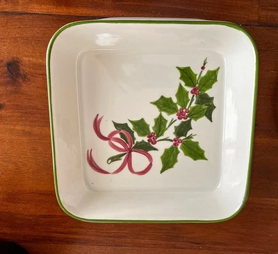 Laurie Gates plato rectangular 11" por 11" cintas y lazos Foto 1 de 3