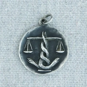 Vintage James Avery Sterling Silver Libra Zodiac Symbol Medallion Charm Pendant - Picture 1 of 5