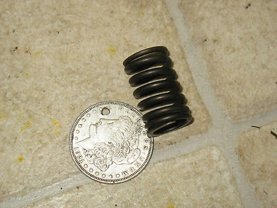 81 SUZUKI GS1000 GS 1000 MUELLE VÁLVULA INTERIOR Foto 1 de 2