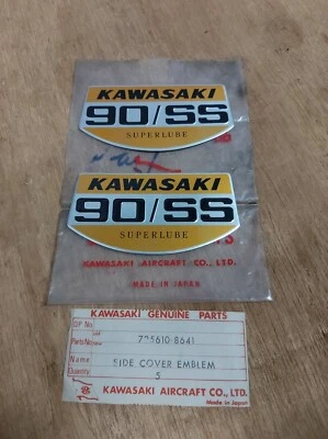 KAWASAKI GA-GA2-GA3-90SS-G3TR-G3SS EMBLEMA CUBIERTA LATERAL L-R NOS JAPÓN 725610-8641 Foto 1 de 3