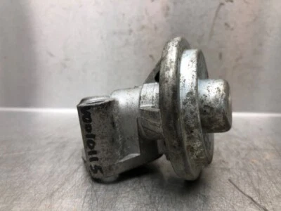 EGR VALVE Mitsubishi Outlander (CU) SUV 2.0 16V 4x2 (4G63) 2007 K5T58799 - Image 1 of 2