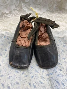 Antique Baby Shoes 1810's Leather Doll Flat Black Ankle Straps - Picture 1 of 7