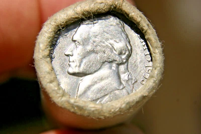 1958 D JEFFERSON NICKEL ORIGINAL BANK WRAP ROLL OBW 5 CENTS ROLL - Image 1 of 4