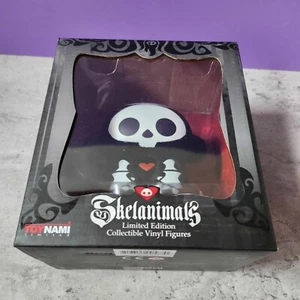 New Skelanimals Collectible Vinyl Figure Marcy Toynami 2009 - Picture 1 of 8