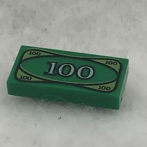LEGO 3069px7 Green Tile 1 x 2 W/ Currency / Money, 100 Bill / Note Pattern (x1) - Picture 1 of 3