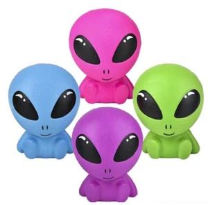 JUEGO DE 4 - 4.25 PULGADAS ALIEN SQUEEZE TOY BALL aplastar alienígenas juguetes niños estrés TY530 - Imagen 1 de 1