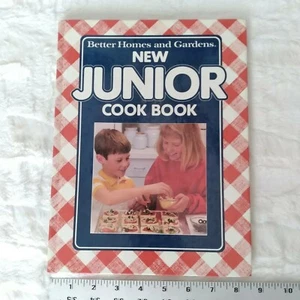 Vintage New Junior Cookbook Better Homes & Gardens Foodie Future Chef - Picture 1 of 11