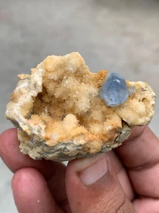 Beautiful gemmy celestine specimen - Picture 1 of 4