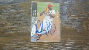 1993 UPPER DECK DMITRI YOUNG AUTOGRAPHED BASEBALL CARD - Picture 1 of 2