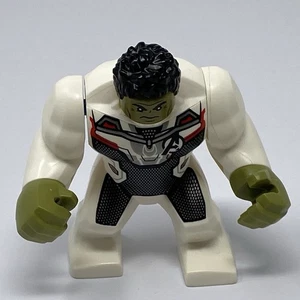LEGO Avengers Endgame: sh0611 Hulk - Giant, White Jumpsuit Helicopter Rescue - Picture 1 of 7