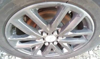 GMC Acadia 18X7,5" aro de roda fabricante de equipamento original LKQ - Imagem 1 de 4