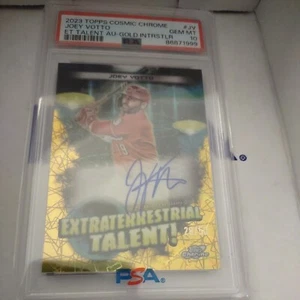 2023 Topps Cosmic Chrome Joey Votto ET TALENT AU-GOLD INTRSTLR GEMA COMO NUEVA 10 - Imagen 1 de 3