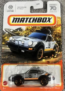 Porsche 911 1985 edición especial Matchbox 70 años, plateado - Imagen 1 de 3